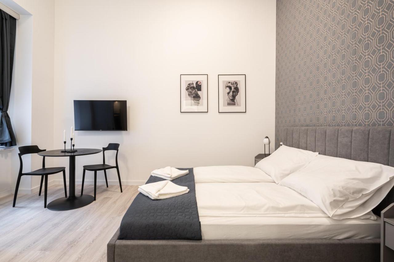 D48 - Central Boulevard Residence - Best Location By Bqa Βουδαπέστη Εξωτερικό φωτογραφία