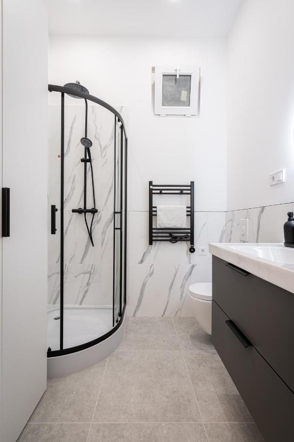 D48 - Central Boulevard Residence - Best Location By Bqa Βουδαπέστη Εξωτερικό φωτογραφία