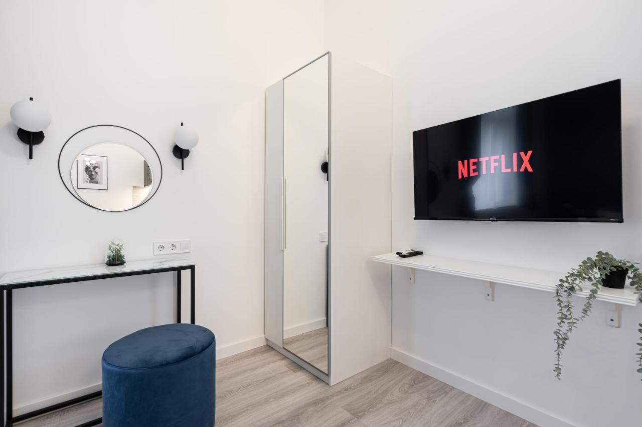 D48 - Central Boulevard Residence - Best Location By Bqa Βουδαπέστη Εξωτερικό φωτογραφία